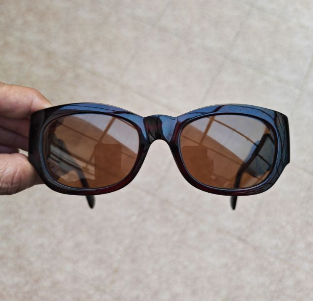 แว่นกันแดด​ Vintage​ Gianni Versace​ สวยมาก​ ราคาแบ่งปันครับ รูปที่ 15