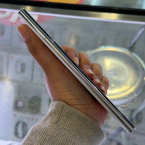 Samsung S22 Ultra 5G 512GB สีขาว เครื่องศูนย์ สภาพสวยมากๆ จอ6.8นิ้ว แรม12รอม512 Snap8 Gen1 กล้อง108ล้าน(4ตัว)🔥🔥 รูปที่ 3