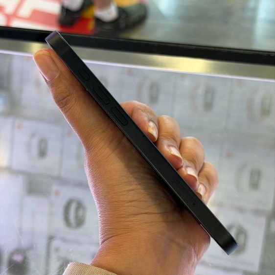 iPhone 16e 128GB สีดำ เครื่องศูนย์ สภาพสวยมากๆ สุขภาพแบต100 ครบยกกล่อง🔥🔥 รูปที่ 4