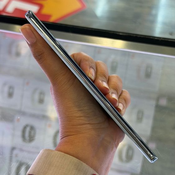 Vivo V30 สีเขียว เครื่องศูนย์ จอ6.78นิ้ว แรม12รอม256 Snap7 Gen3 กล้อง50ล้าน(3ตัว)🔥🔥 รูปที่ 3