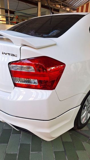 Honda City 2013 1.5 S i-VTEC Sedan เบนซิน เกียร์อัตโนมัติ ขาว รูปที่ 3
