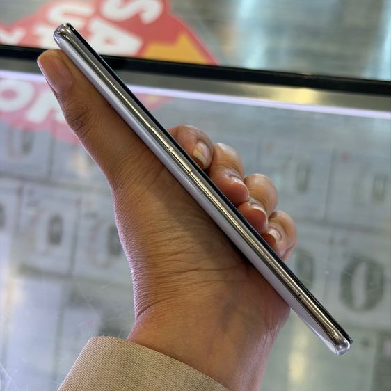 Oppo Reno 2F สีขาว เครื่องศูนย์ สภาพสวย จอเบิร์นบาง จอ6.5นิ้ว แรม8รอม128 กล้องPop-Up กล้องหลัง48ล้าน(4ตัว)🩷🩷 รูปที่ 3