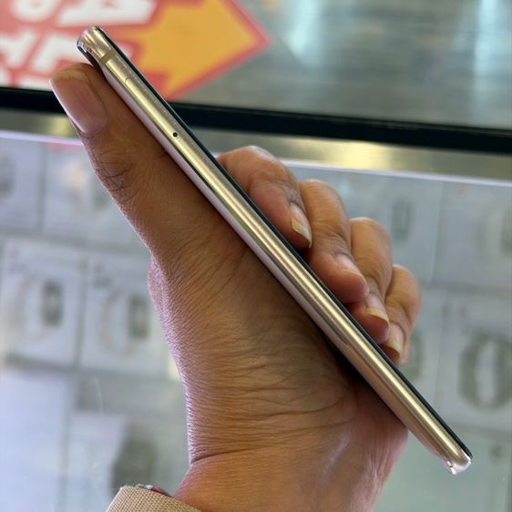 Huawei Nova สีทอง เครื่องศูนย์ สภาพสวยมากๆ พื้นจออมเหลือง จอ5.0นิ้ว แรม4รอม64 Snap625 กล้อง12ล้าน🔥🔥 รูปที่ 3