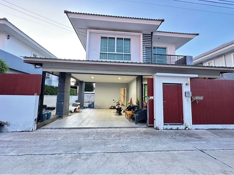 ขายบ้านหมู่บ้านสุขุมวิทมอเตอร์เวย์ ตําบลท่าสะอ้าน อำเภอ บางปะกง จังหวัด ฉะเชิงเทรา