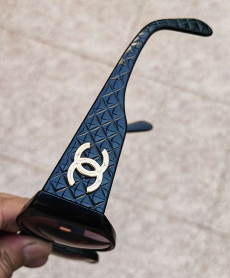 แว่นกันแดด​ Vintage​ Chanel​ สวยและหายากมาก​ ราคาแบ่งปันถูกที่สุดครับ รูปที่ 6