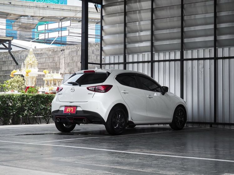 Mazda Mazda 2 2019 1.3 Sports High Connect Sedan เบนซิน ไม่ติดแก๊ส เกียร์อัตโนมัติ ขาว รูปที่ 4