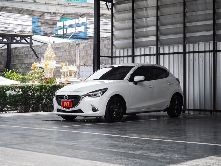 รถ Mazda Mazda 2 1.3 Sports High Connect สี ขาว