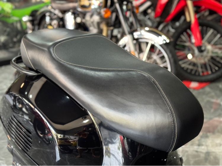 Vespa GTS300 Hpe รูปที่ 5