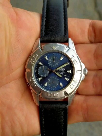 นาฬิกา Casio ถ่าน 
สภาพดี เดินดี ใช้งานปกติ 