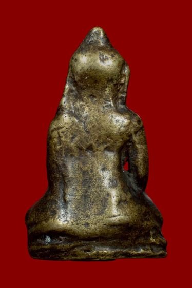 หลวงพ่อเพชร วัดหางไหล รูปที่ 2