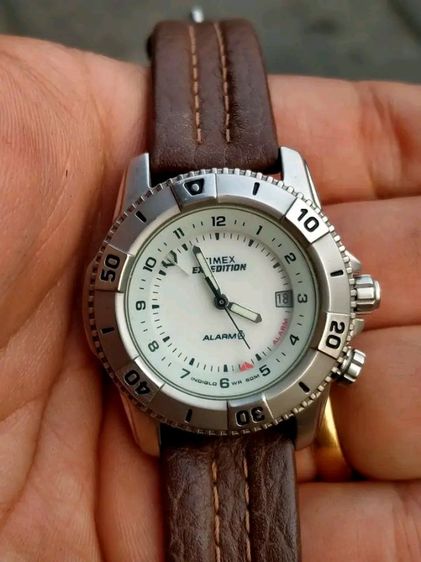 นาฬิกา Timex Expedition ถ่าน 

สภาพดี เดินดี ใช้งานปกติ 