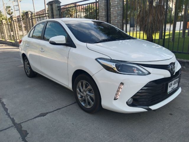 Toyota Vios 2020 1.5 Mid เบนซิน เกียร์อัตโนมัติ ขาว รูปที่ 3