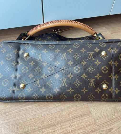 กระเป๋า LV Artsy MM  รูปที่ 2