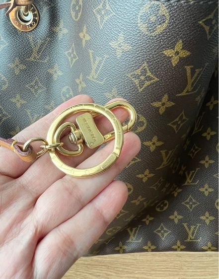 กระเป๋า LV Artsy MM  รูปที่ 13