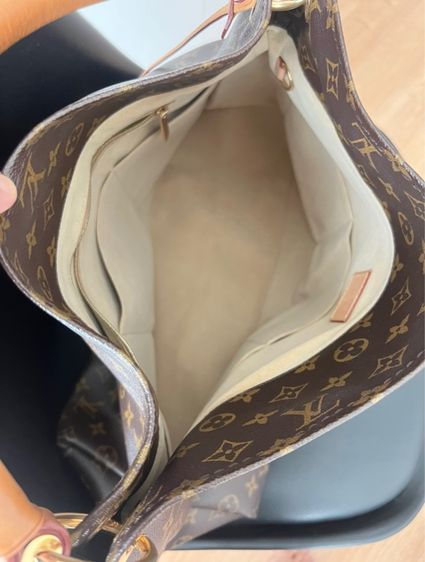 กระเป๋า LV Artsy MM  รูปที่ 6