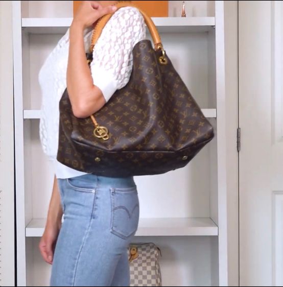 กระเป๋า LV Artsy MM  รูปที่ 18