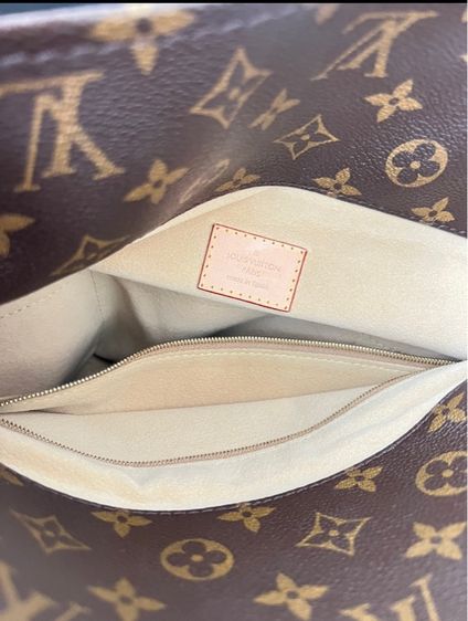 กระเป๋า LV Artsy MM  รูปที่ 7