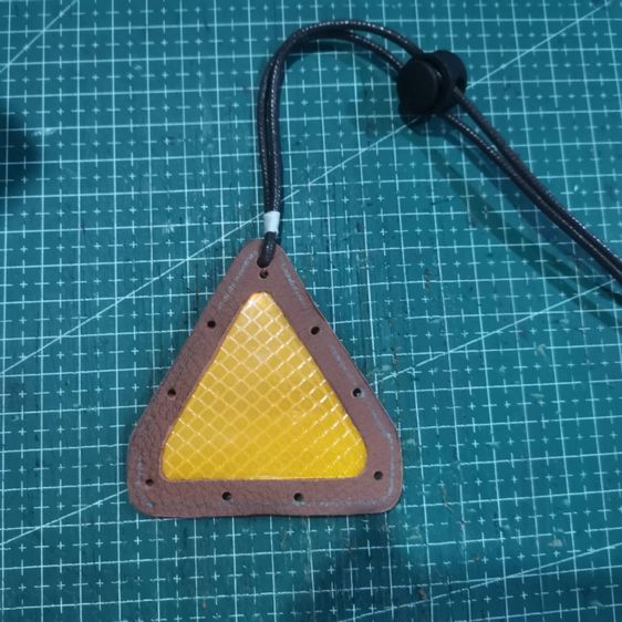 ทับทิมห้อยท้ายจักรยาน รูปที่ 7