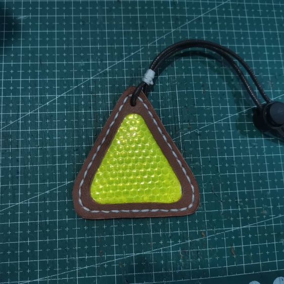 ทับทิมห้อยท้ายจักรยาน รูปที่ 10