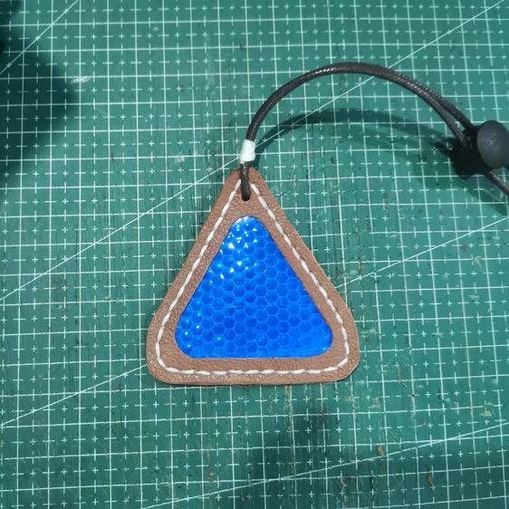 ทับทิมห้อยท้ายจักรยาน รูปที่ 6