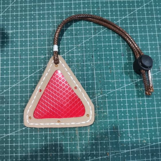 ทับทิมห้อยท้ายจักรยาน รูปที่ 5