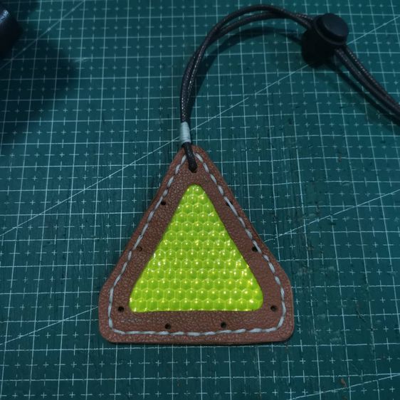 ทับทิมห้อยท้ายจักรยาน รูปที่ 11