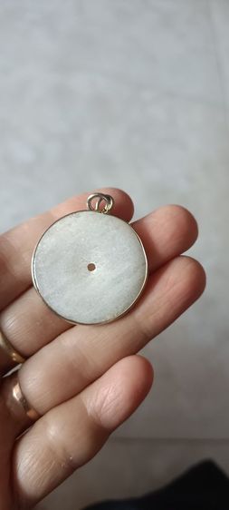 จี้หยกขาวของเก่า