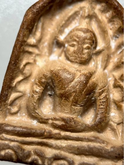 พระซุ้มกอ เนื้อดิน รูปที่ 8