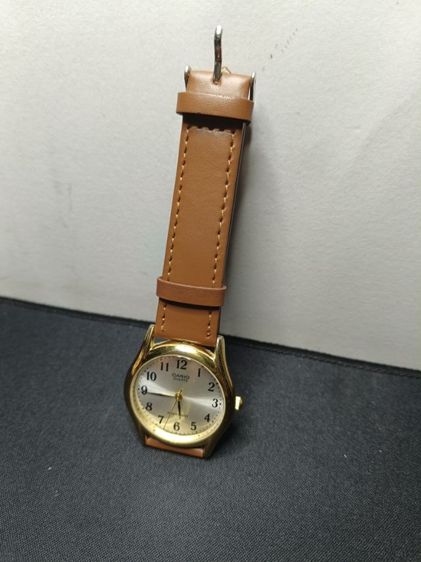 นาฬิกามือสอง Casio MTP-1094 ตัวเรือนสีทอง หน้าเงิน วินเทจสไตล์