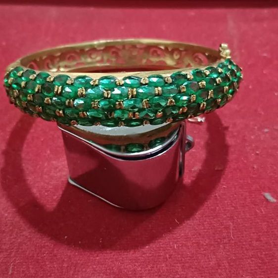 จิวเวอรี่ สร้อยข้อมือ กำไลพลอย