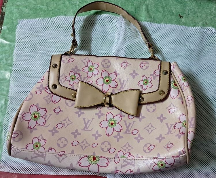  กระเป๋าสะพายข้าง