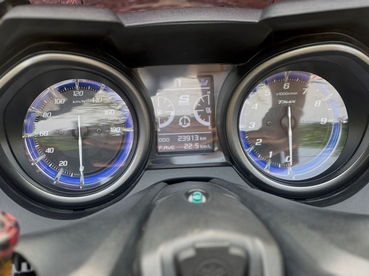 yamaha Tmax รูปที่ 5