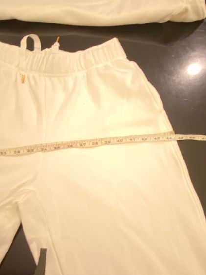 ปราด้า (ติดจองค่ะ)เสื้อและกางเกง สภาพใหม่เอี่ยม เนื้อผ้าดีมาก รูปที่ 14