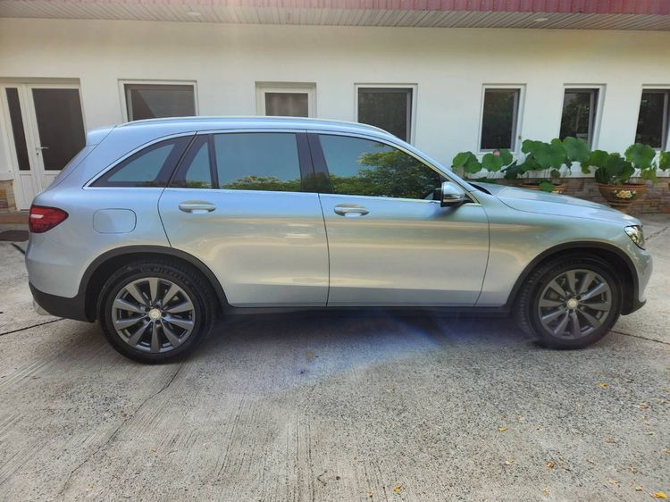 Mercedes-Benz GLC-Class 2016 GLC250d Utility-car ดีเซล ไม่ติดแก๊ส เกียร์อัตโนมัติ เทา รูปที่ 4