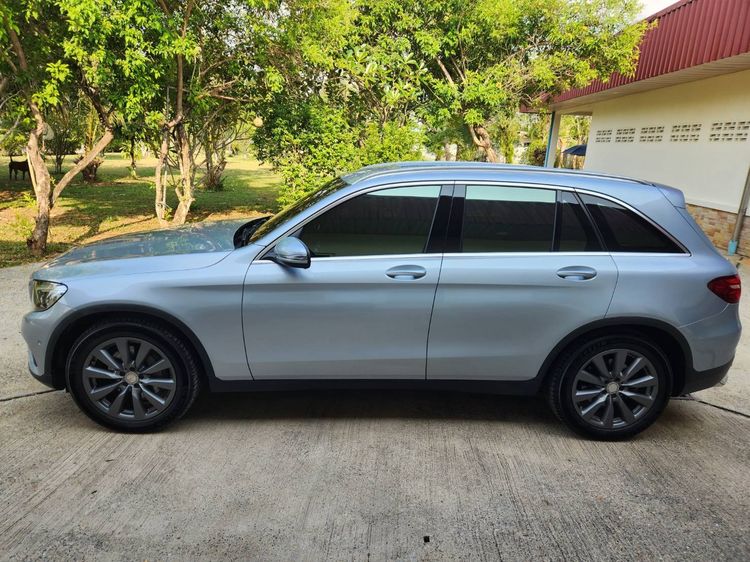 Mercedes-Benz GLC-Class 2016 GLC250d Utility-car ดีเซล ไม่ติดแก๊ส เกียร์อัตโนมัติ เทา รูปที่ 3