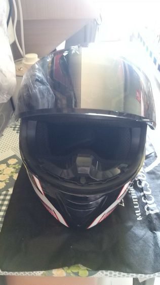 หมวกกันน็อก รูปที่ 5