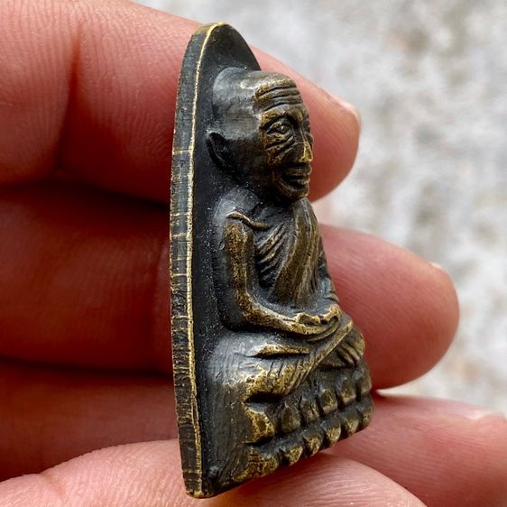 หลวงปู่ทวด หลังหนังสือ หน้า ท  รูปที่ 6