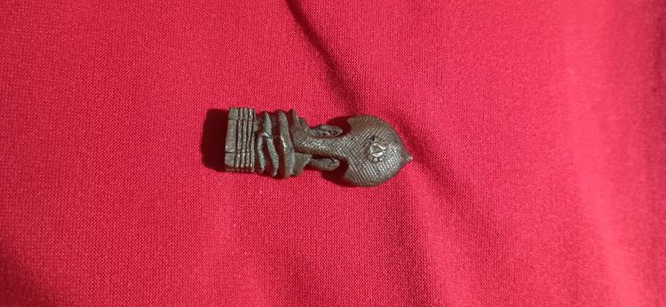 รูปหล่อจตุคามปี 32 ไม่ทราบเนื้อ  รูปที่ 2