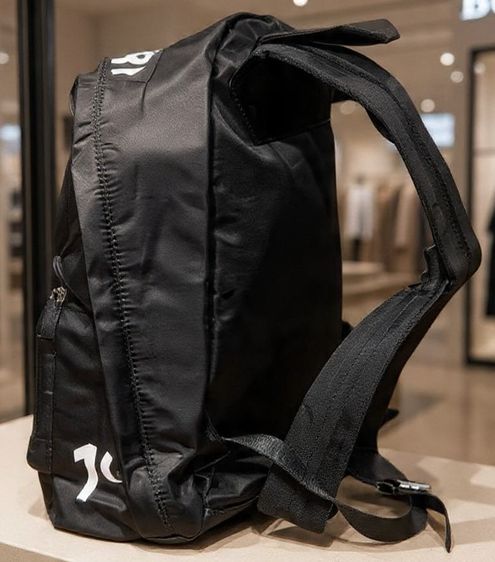 BURBERRY Coordinates Backpack Horseferry House 51°N  รูปที่ 9