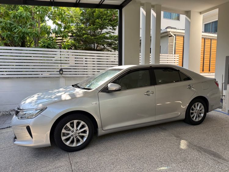 Toyota Camry 2017 2.0 G Sedan เบนซิน ไม่ติดแก๊ส เกียร์อัตโนมัติ บรอนซ์เงิน รูปที่ 3