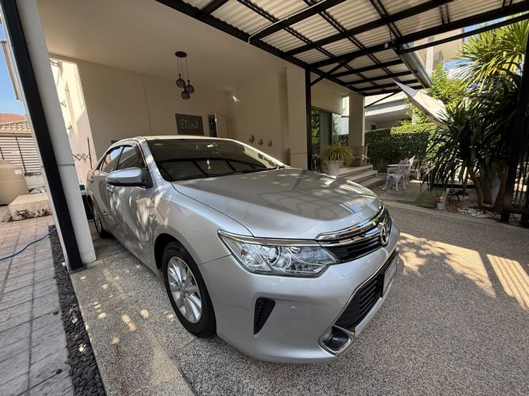 Toyota Camry 2017 2.0 G Sedan เบนซิน ไม่ติดแก๊ส เกียร์อัตโนมัติ บรอนซ์เงิน รูปที่ 4