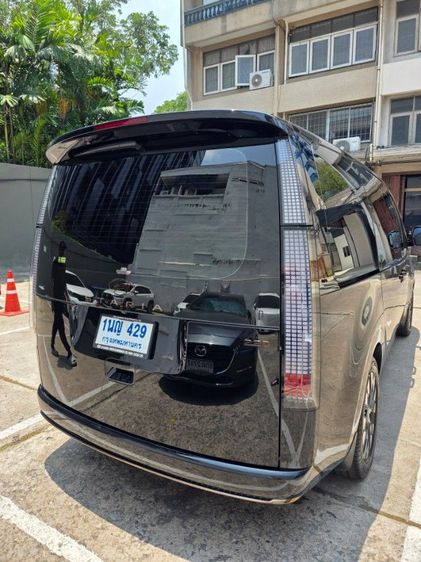 Hyundai Staria 2025 PREMIUM 2.2 Van ดีเซล ไม่ติดแก๊ส เกียร์อัตโนมัติ ดำ รูปที่ 4
