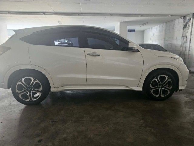 Honda HR-V 2017 1.8 E Sedan เบนซิน เกียร์อัตโนมัติ ขาว รูปที่ 4
