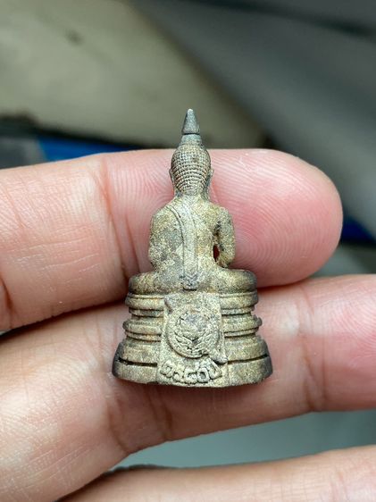 หลวงพ่อโสธร 80 ปี กรมตำรวจ เนื้อเงิน พ่นทราย กล่องเดิม รูปที่ 2