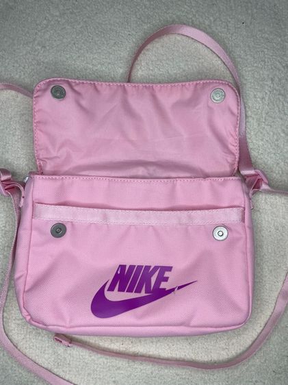 กระเป๋าสะพายข้าง nike รูปที่ 3