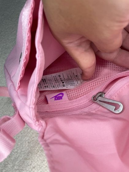 กระเป๋าสะพายข้าง nike รูปที่ 11