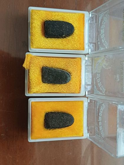 ลป.ทวด วัดห้วยมงคล เนื้อว่าน10องค์ รูปที่ 7