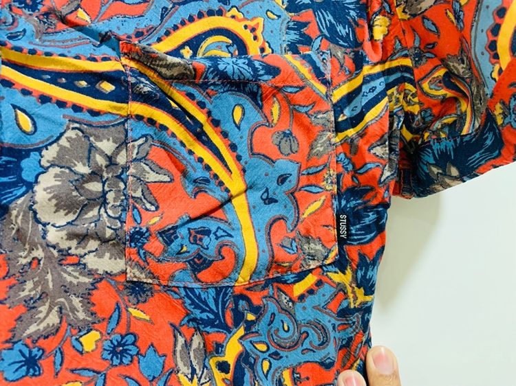 เสื้อเชิ้ต STUSSY แท้ 💯 size M วัดจริงเอว 21.5 ยาว 29  นิ้ว สภาพดีมาก ดีเทลชายเสื้อสวย สีสด ทรงสวย เนื้อผ้าดียืดหยุ่นดีมากครับ รูปที่ 2