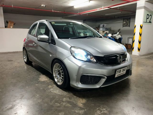 Honda Brio 2018 1.2 V Sedan เบนซิน ไม่ติดแก๊ส เกียร์อัตโนมัติ บรอนซ์เงิน รูปที่ 2