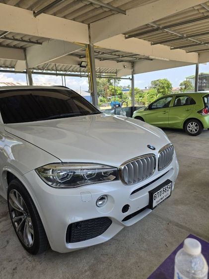 BMW X5 2017 2.0 xDrive40e M Sport 4WD Utility-car ปลั๊กอินไฮบริด (PHEV) ไม่ติดแก๊ส เกียร์อัตโนมัติ ขาว รูปที่ 4